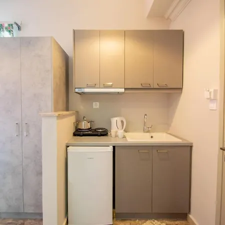 Immaculate 1-bed House In Zakynthos Apartament